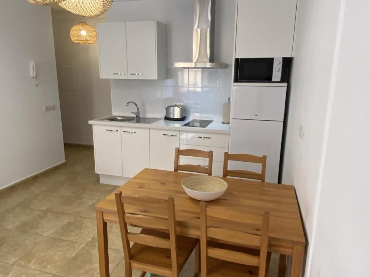 Vivienda Vacacional Sur De Europa B 1 4 La Restinga Luaran gambar